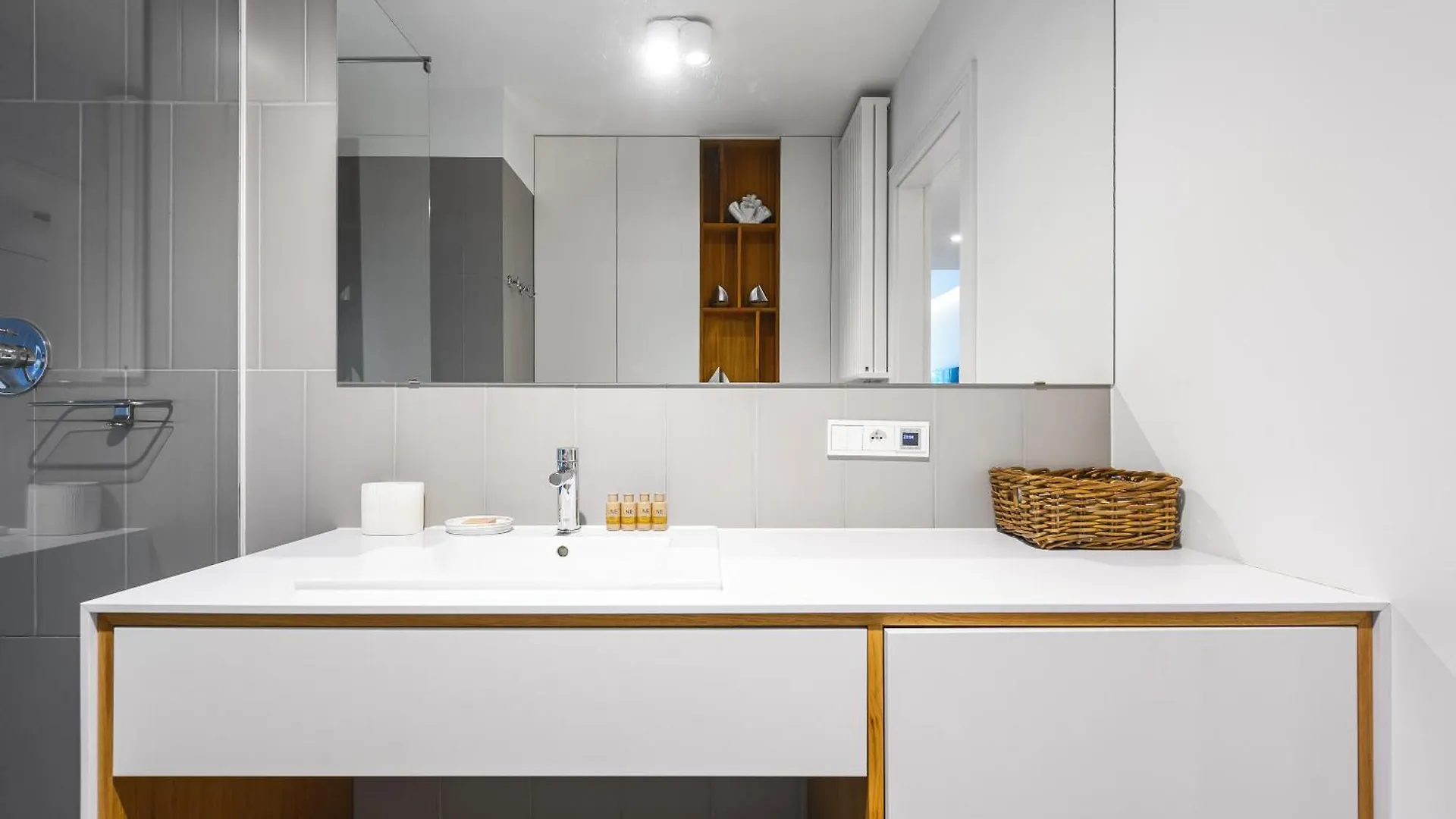 Wave9 - Monte Cassino By Oneapartments Sopot Polska